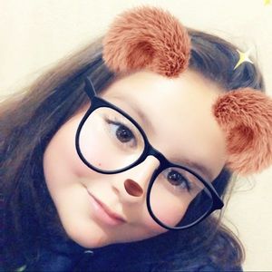 Meet your Posher, Bella